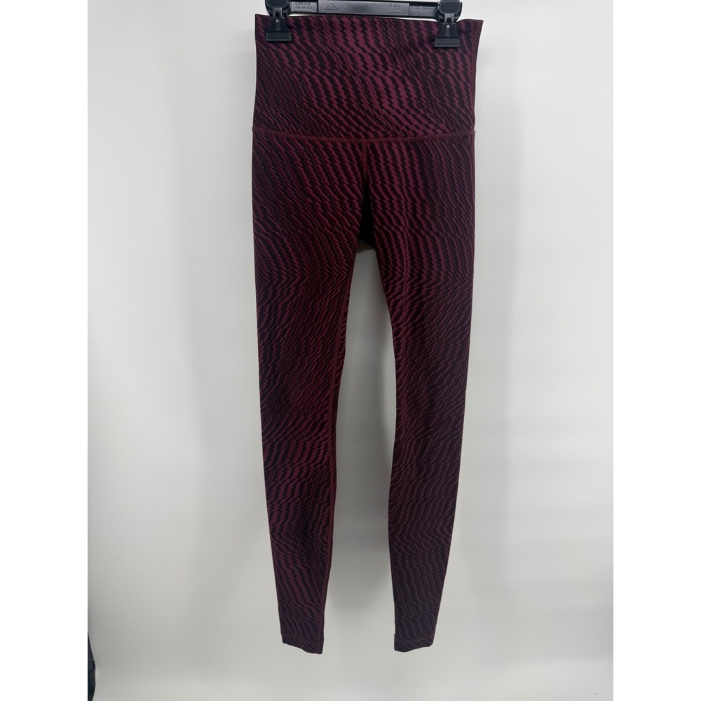 Lululemon High Rise Leggings Size 4 Burgundy Black Geometric Wave Pattern Active